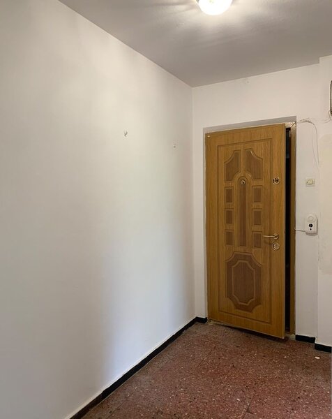 Berceni, Emil Racovita, Straduintei, Spital Obregia